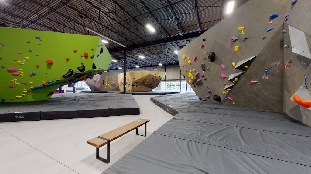 Aspire Climbing Vaughan | 231 Trade Valley Drive Unit D-F, Woodbridge, ON L4H 3N6, Canada | Phone: (905) 851-5770