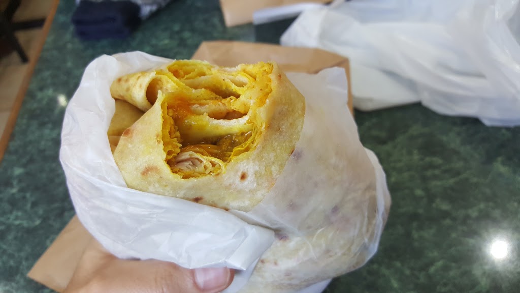 Shandras Roti Shop | 5030 Maingate Dr, Mississauga, ON L4W 1N5, Canada | Phone: (905) 625-7775