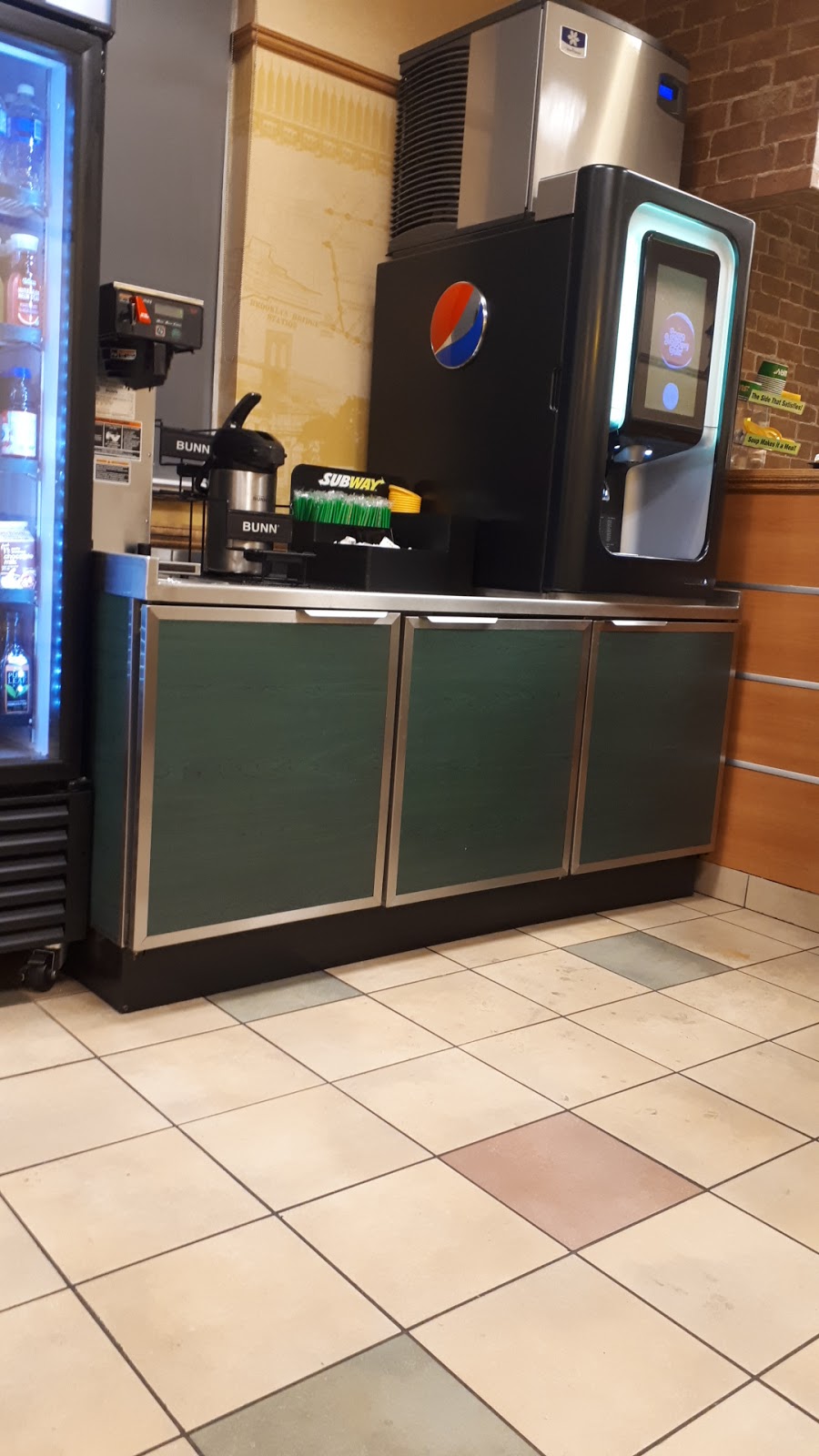 Subway | 936 Dixon Rd, Etobicoke, ON M9W 1J9, Canada | Phone: (416) 679-0808