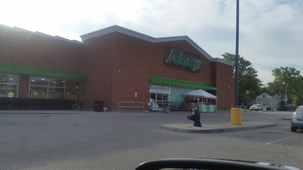 Sobeys Amherstburg | 83 Sandwich St S, Amherstburg, ON N9V 1Z5, Canada | Phone: (519) 736-4520