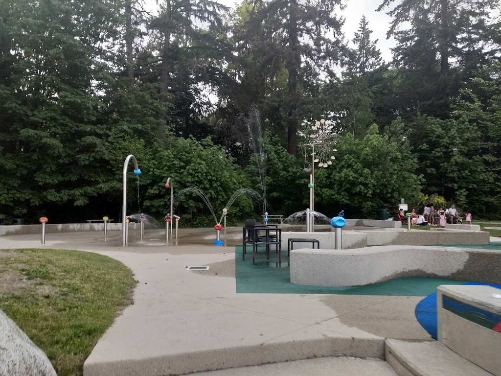 Mahon Spray Park | 2Y4, 1732-1752 Jones Ave, North Vancouver, BC V7M 2W4, Canada