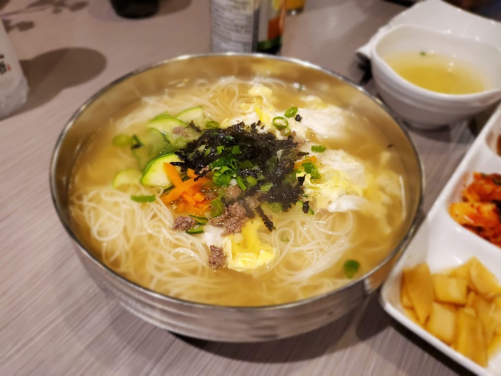 오쭈삼 코퀴틀람 Oh!Zzhu sam korean restaurant coquitlam | 3055 Anson Ave, Coquitlam, BC V3B 2H6, Canada | Phone: (604) 474-4633