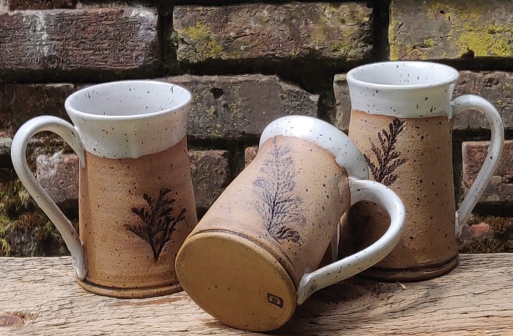 Pottery By Corinne | 466 Constance Ave, Victoria, BC V9A 6N3, Canada | Phone: (250) 882-5891