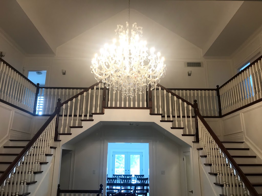 Chandelier Installation Service. A.V electrical | 110 Eglinton Ave W, Toronto, ON M4S 2K3, Canada | Phone: (647) 522-0777