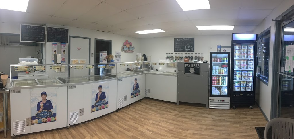 Tip-Top Creamery (Kawartha Ice Cream Scooping Station) | 2 Roebuck St, Whitby, ON L1M 1B2, Canada | Phone: (647) 233-7997