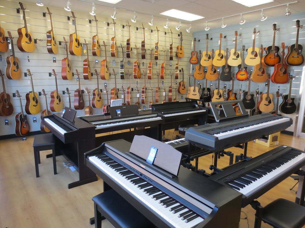 Instruments de musique Long & McQuade | 6125 Rue Corbeil, Trois-Rivières, QC G8Z 4S6, Canada | Phone: (819) 691-0071