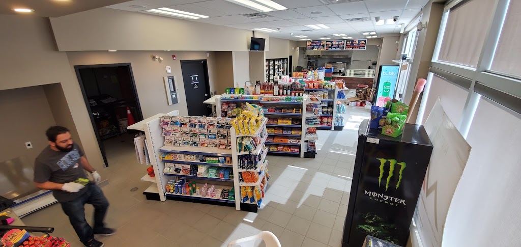 Esso Thornbury | 40 Arthur St W, Thornbury, ON N0H 2P0, Canada | Phone: (519) 599-6440