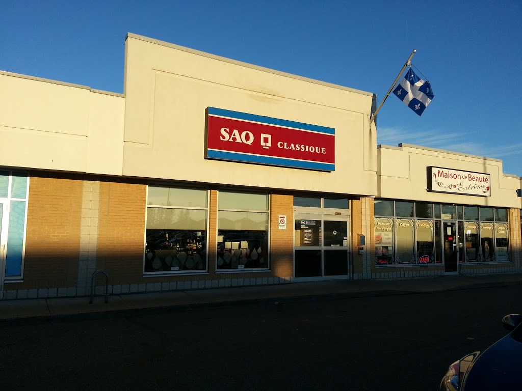 SAQ | 561 Rue Principale #102, Saint-Amable, QC J0L 1N0, Canada | Phone: (450) 649-7623