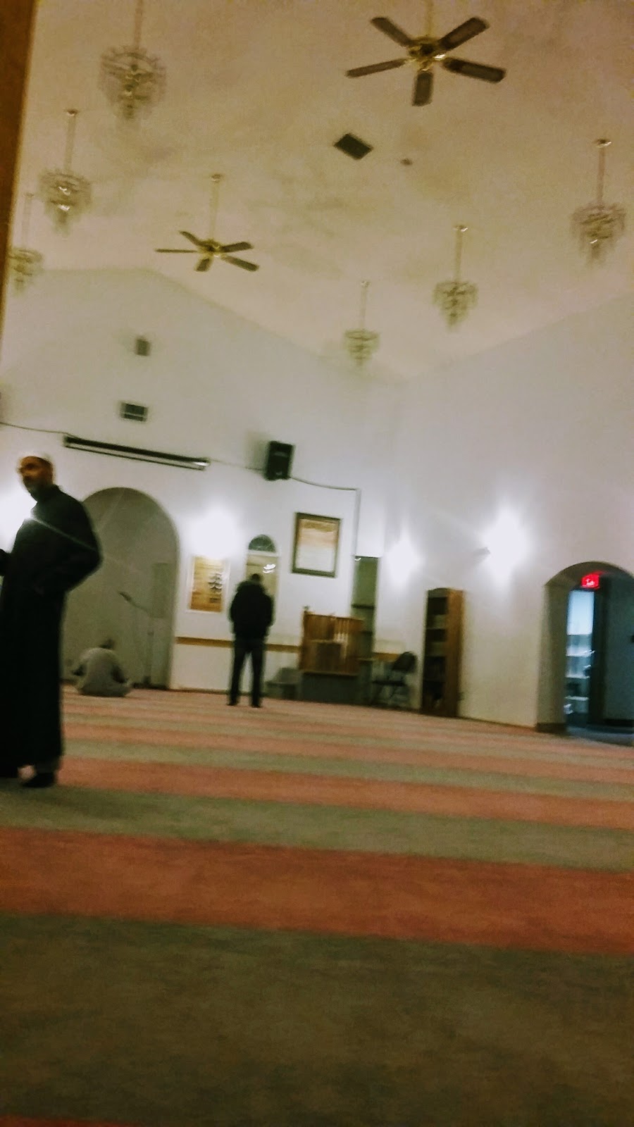 MCE Mosque | 10721 86 Ave NW, Edmonton, AB T6E 2M8, Canada | Phone: (780) 432-0208