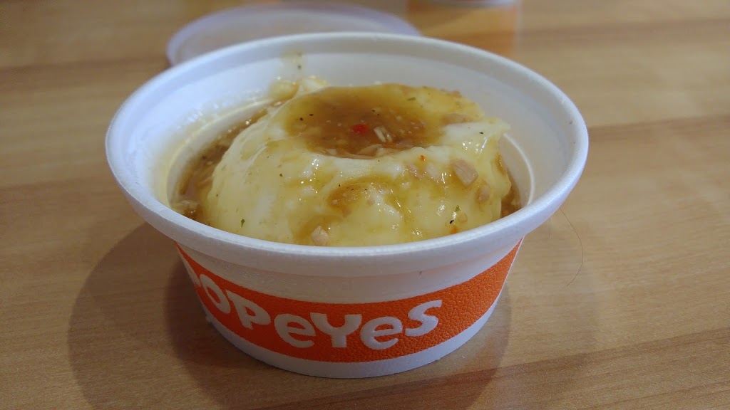 Popeyes Louisiana Kitchen | 676 Sheppard Ave W, North York, ON M3H 2S5, Canada | Phone: (416) 633-6501