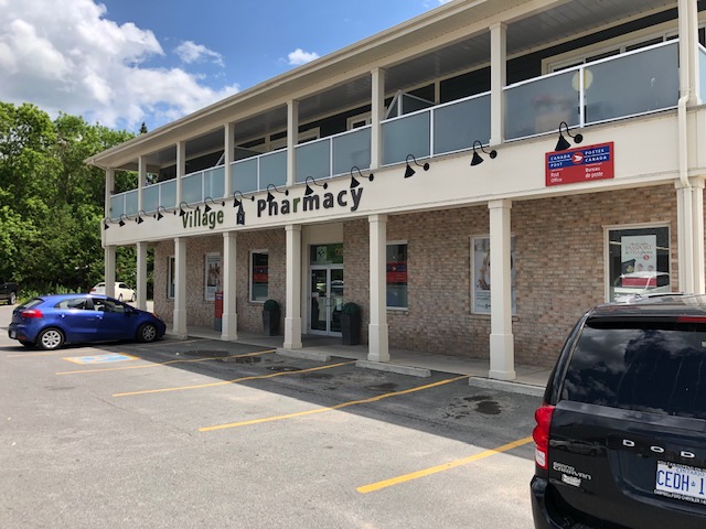 Village Pharmacy Lakefield Ltd | 135 Queen St, Lakefield, ON K0L 2H0, Canada | Phone: (705) 652-3300