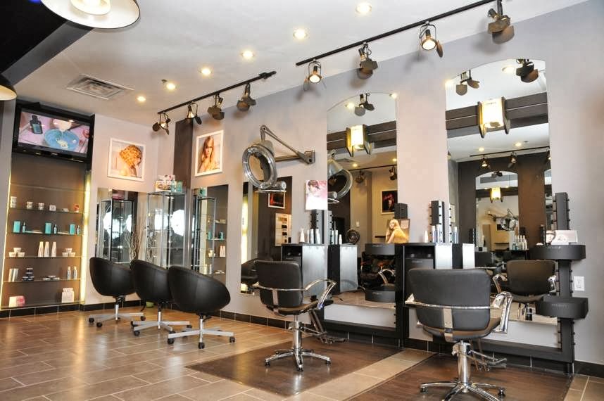 Moon Hair Studio | 808 Britannia Rd W #107, Mississauga, ON L5V 0A7, Canada | Phone: (905) 542-8181