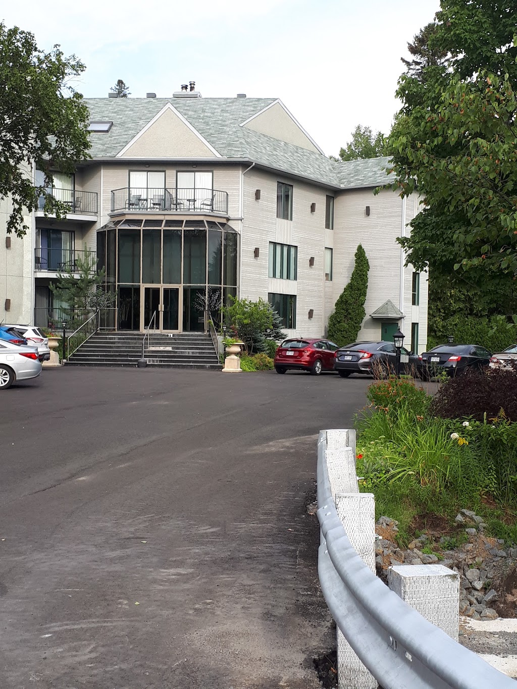 Excelsior Hôtel Spa Sainte-Adèle | 3655 Boulevard de Sainte-Adèle, Sainte-Adèle, QC J8B 2N8, Canada | Phone: (450) 229-7676