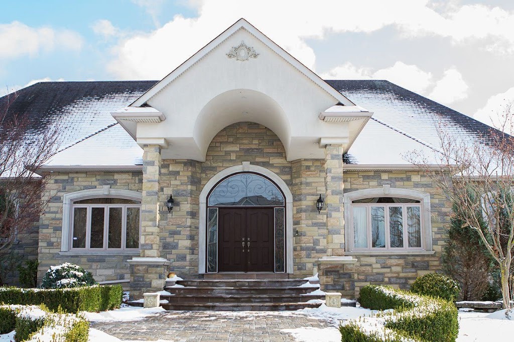 Clera Windows + Doors Burlington | 2180 Vista Dr, Burlington, ON L7M 3M3, Canada | Phone: (905) 966-4677