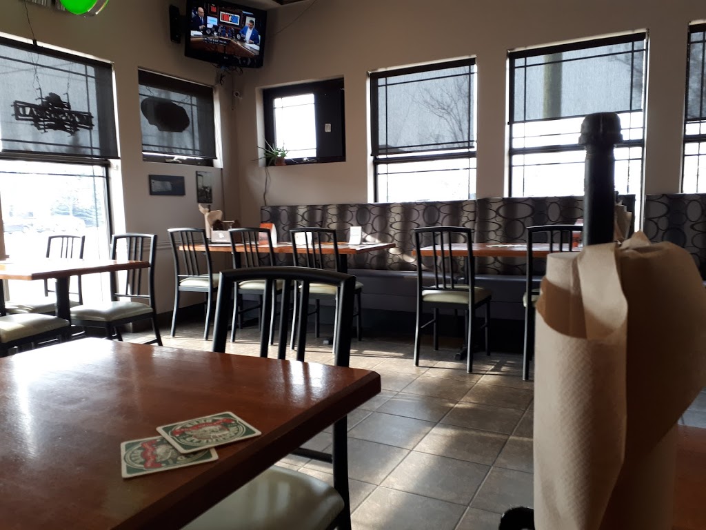 Chop House Burger Bar | 100 Martindale Rd, St. Catharines, ON L2S 2Y3, Canada | Phone: (905) 688-1114