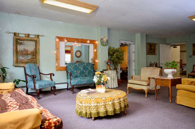 Hillside Haven Retirement Residence | 54 Ranney St S, Campbellford, ON K0L 1L0, Canada | Phone: (800) 705-6984