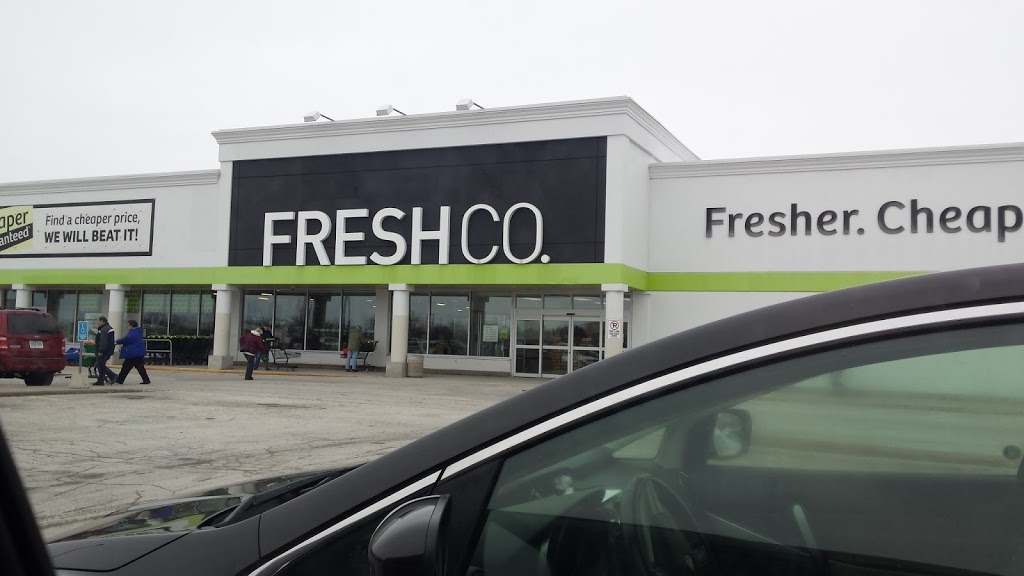 FreshCo | 1010 Talbot St #1, St Thomas, ON N5P 1E2, Canada | Phone: (519) 637-8570