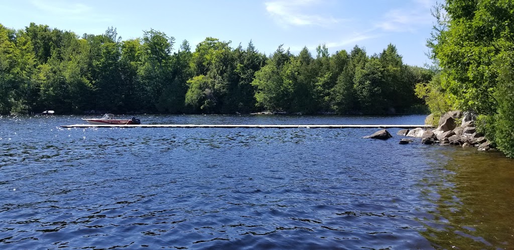 Pourvoirie Le Triolet | 650 Chemin du Poisson Blanc, Notre-Dame-du-Laus, QC J0X 2M0, Canada | Phone: (819) 767-2519