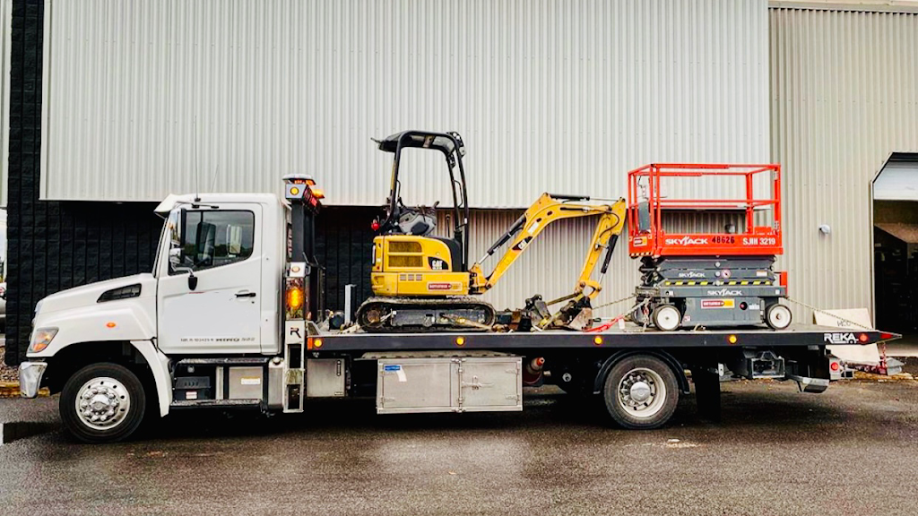 Towing 24h (Ville Mirabel) | 15955 Rue des Cascades, Mirabel, QC J7J 2R8, Canada | Phone: (450) 241-0536