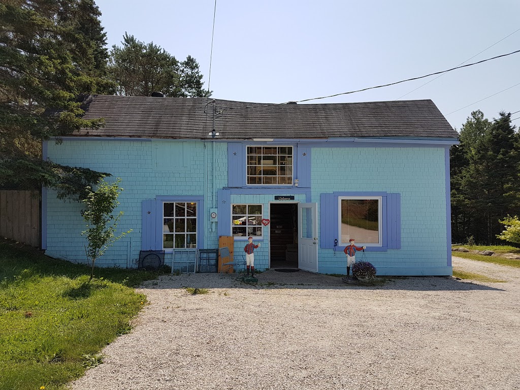 Blue Shutters Antiques & Gift Shop | 3167 Highway 3, Chester, NS B0J 1J0, Canada | Phone: (902) 275-5359