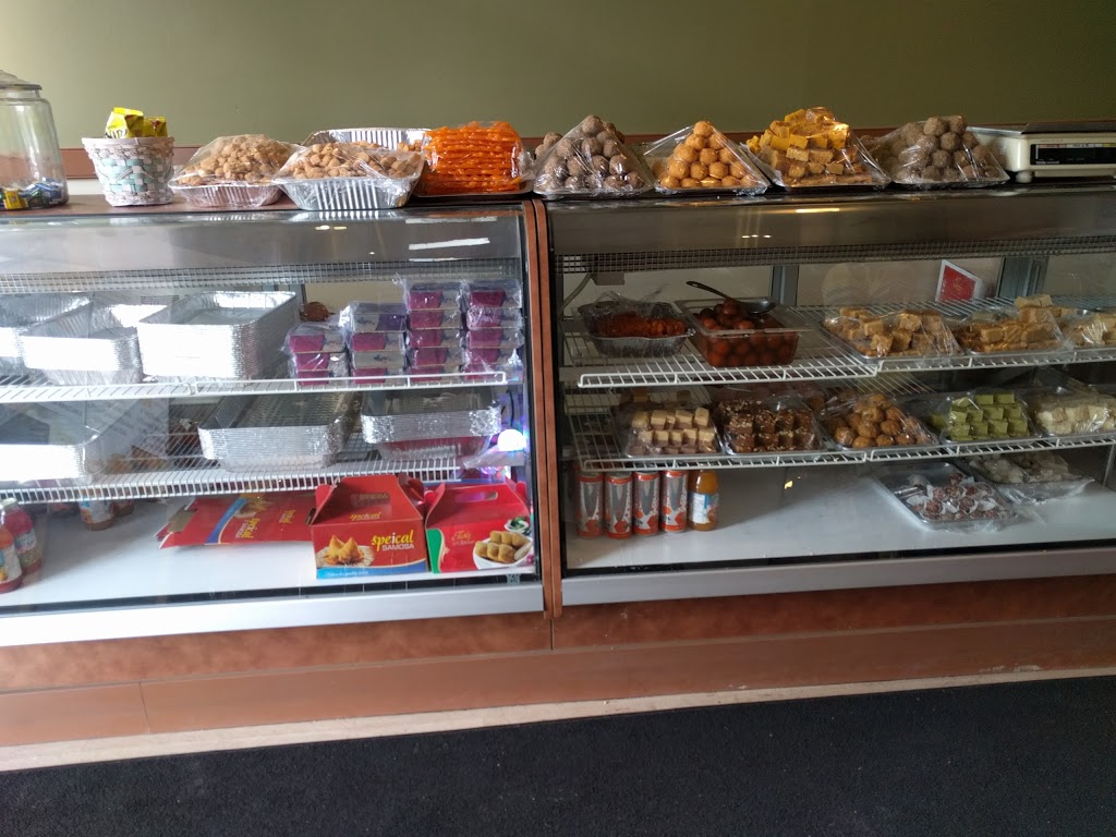 Gazebo Sweets & Catering | 626 Bloor St, Mississauga, ON L5A 3V9, Canada | Phone: (905) 897-1222
