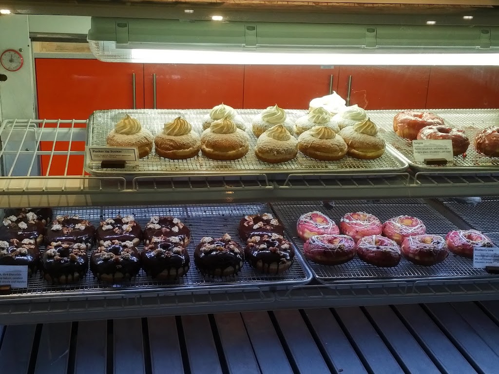 Von Doughnuts | 713 Danforth Ave, Toronto, ON M4J 1L2, Canada | Phone: (416) 901-8663