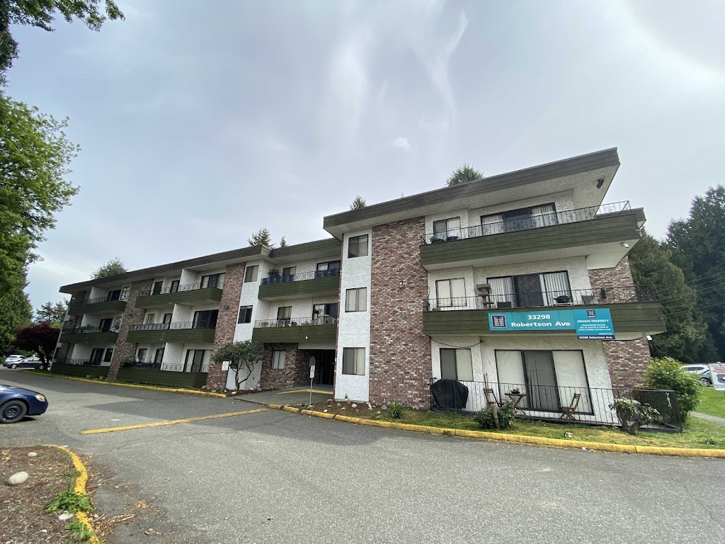 Royal Manor Apartments | 33298 Robertson Ave, Abbotsford, BC V2S 1Z5, Canada | Phone: (604) 751-2125