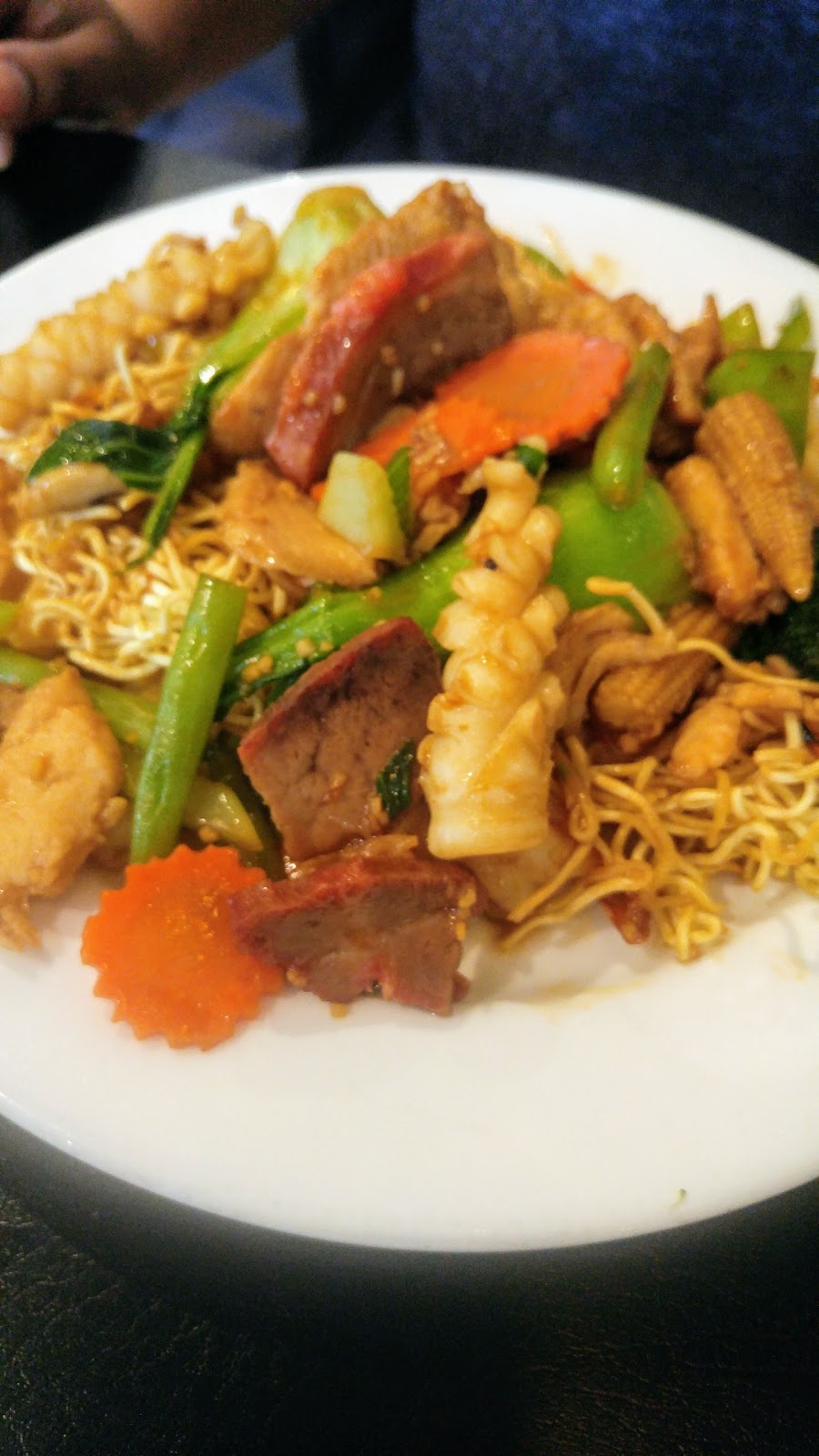 Lily Thai Cuisine | 15 Ashby Field Rd #13, Brampton, ON L6X 3B7, Canada | Phone: (905) 874-1688