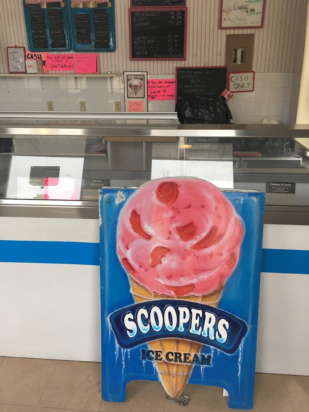 Scoopers | 3 Lakeshore Blvd N, Sauble Beach, ON N0H 2G0, Canada | Phone: (519) 422-3792