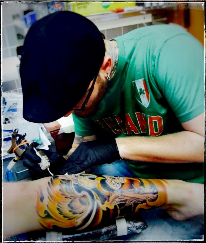 Tatouage Barbe Rousse | 1000 Boulevard Curé-Poirier O, Longueuil, QC J4K 2E1, Canada | Phone: (579) 721-2242