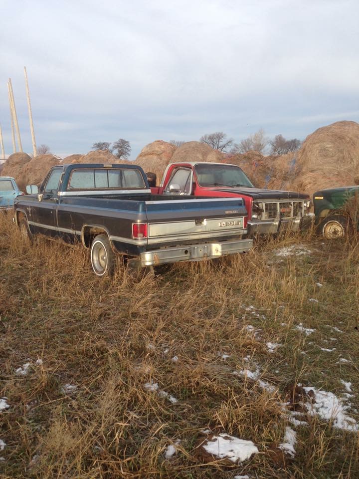 Schuberts Salvage & Towing | NE 5-11-11W2, Fillmore, SK S0G 1N0, Canada | Phone: (306) 461-3065