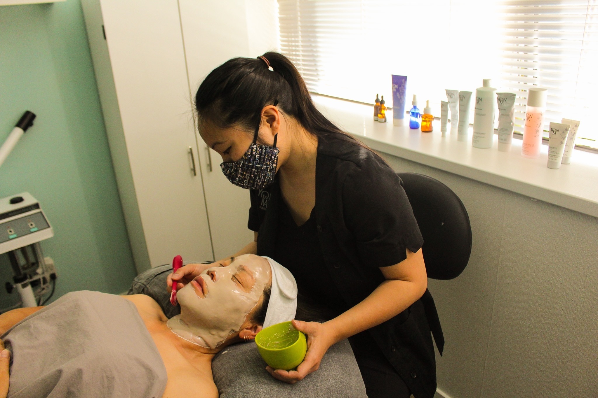 EMs Esthetics | 212 - 2233 Burrard Street (at West 6th Avenue) Vancouver, BC  V6J 3H9 | Phone: (604) 805-3869