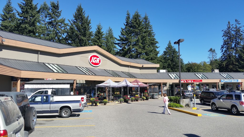 IGA Plus Stores | 4330 Sunshine Coast Hwy, Sechelt, BC V0N 3A1, Canada | Phone: (604) 885-6331