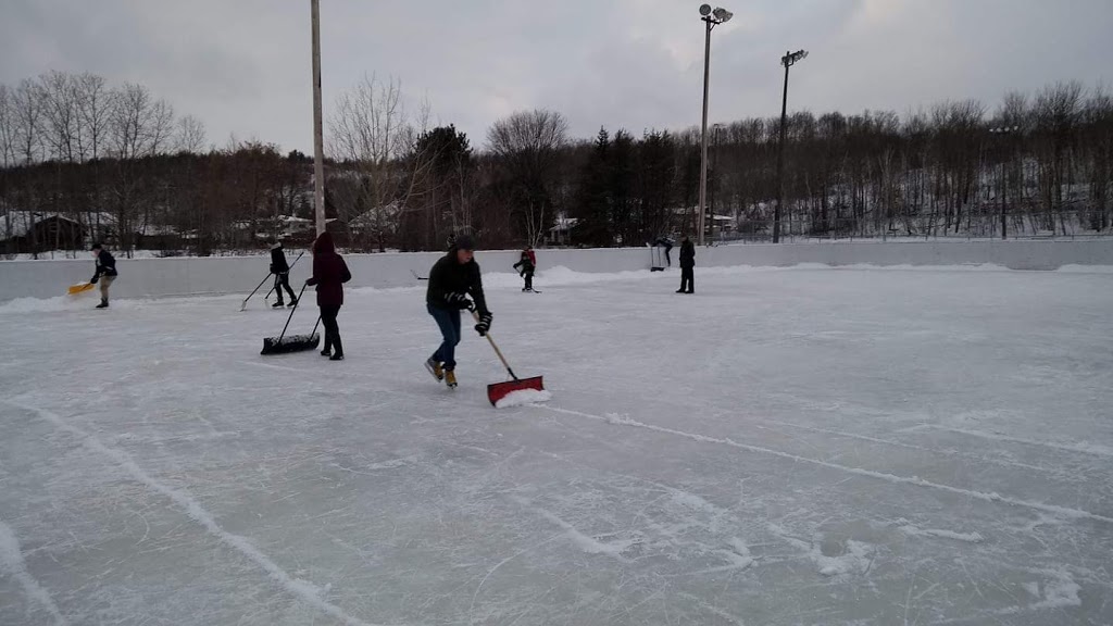 McFarlane Lake Playground | 1548 Pioneer Rd, Sudbury, ON P3G 1B3, Canada | Phone: (705) 677-8311