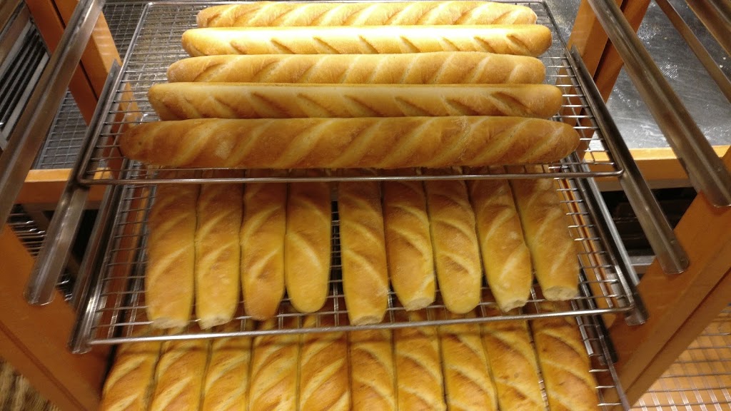 COBS Bread Bakery | 270 The Kingsway #3, Etobicoke, ON M9A 3T7, Canada | Phone: (416) 236-3200