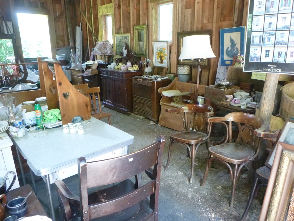 Antiques in the Barn | 438 Deer Lake Rd, Emsdale, ON P0A 1J0, Canada | Phone: (705) 636-1679