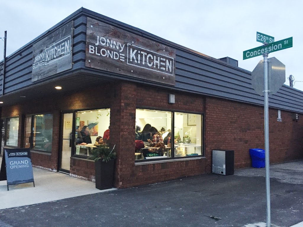 Jonny Blonde Burger, Food Truck & Catering | 664 Concession St, Hamilton, ON L8V 5C2, Canada | Phone: (289) 639-7078