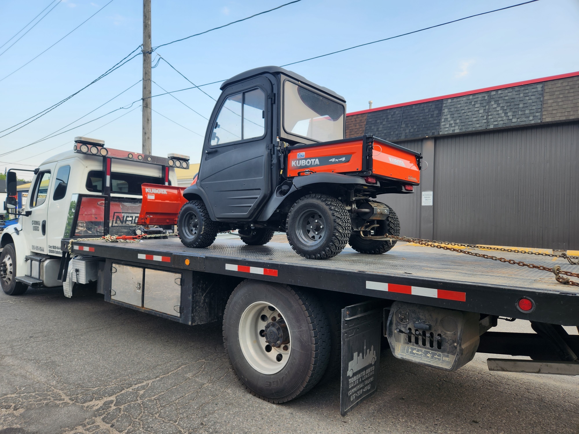 New-Age Towing | 26 French Dr, Orangeville, ON L9W 2Z2, Canada | Phone: (519) 261-0144