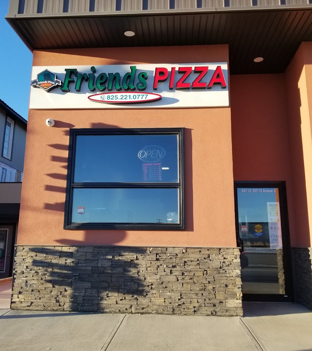 Friends Pizza | 507 10th Ave Bay 3, Carstairs, AB T0M 0N0, Canada | Phone: (403) 910-1759