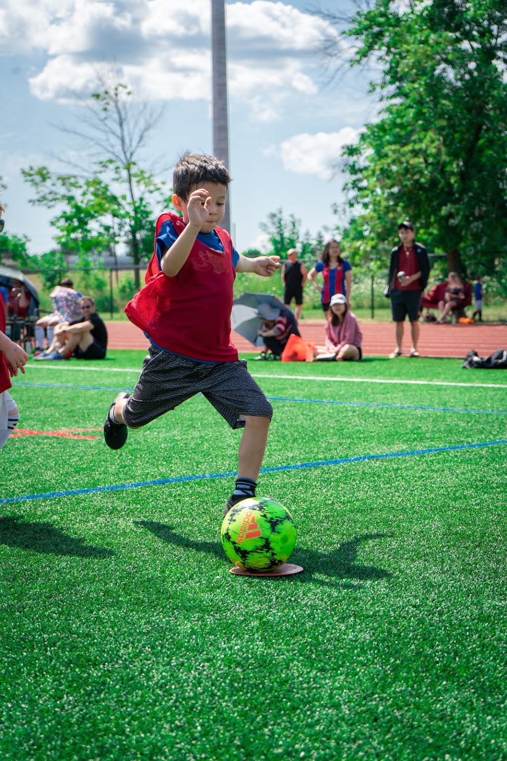 SportStars Youth Soccer Club | 945 Bloor St, Mississauga, ON L4Y 2M8, Canada | Phone: (416) 804-2935