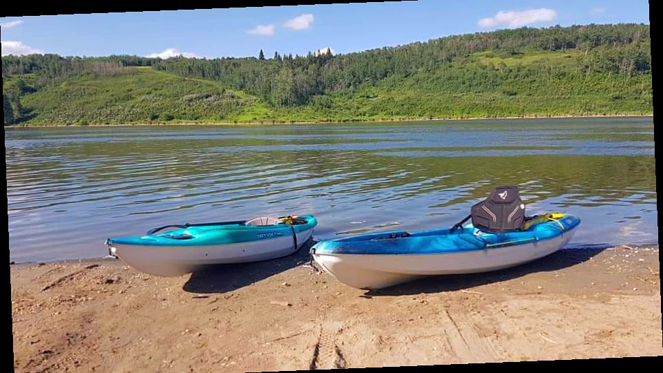 County Waters Kayaking | 5304 48 St, Clive, AB T0C 0Y0, Canada | Phone: (780) 605-3688