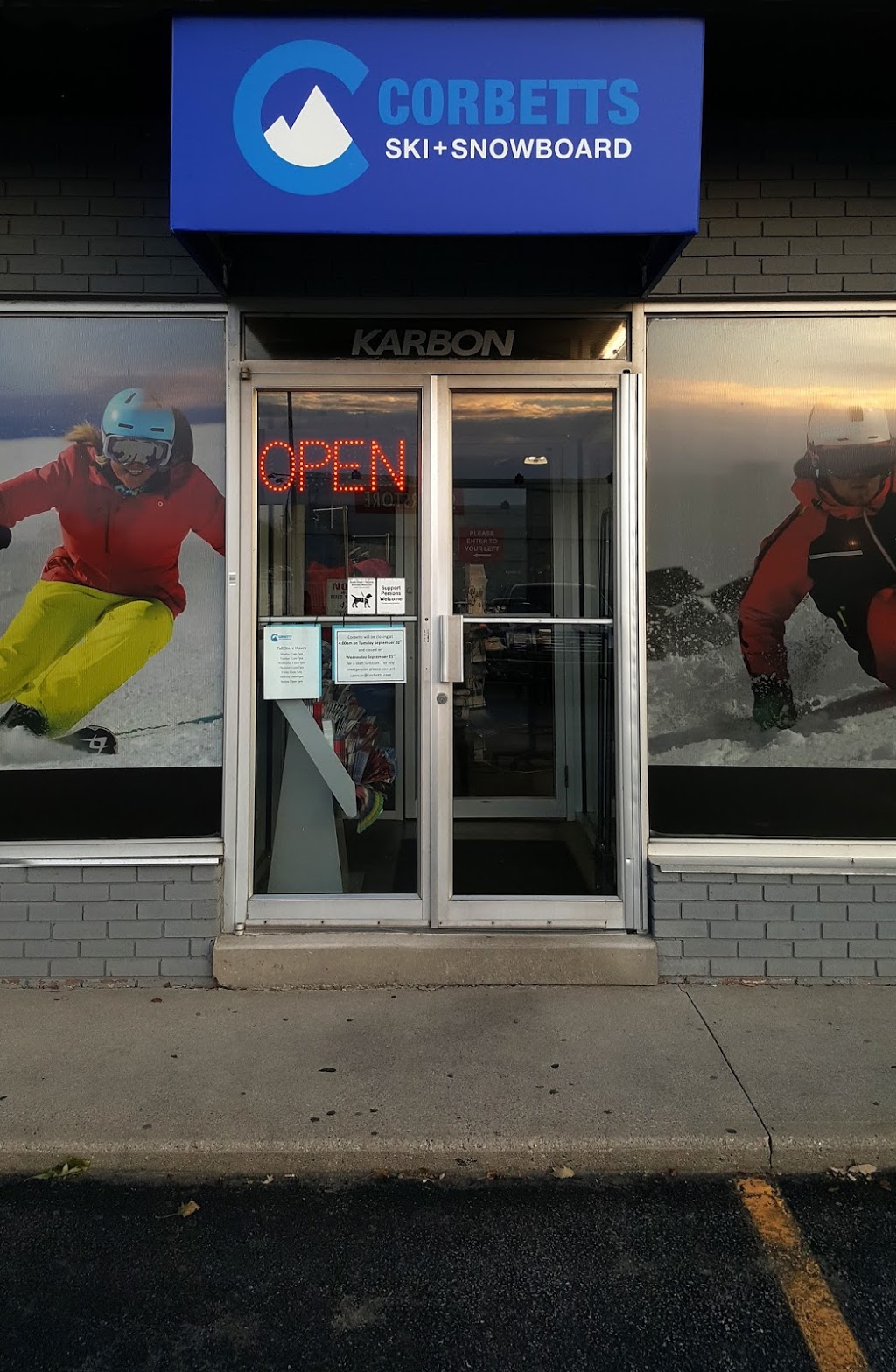 Corbetts Ski + Snowboard | 120 Speers Rd, Oakville, ON L6K 2E7, Canada | Phone: (905) 845-1561