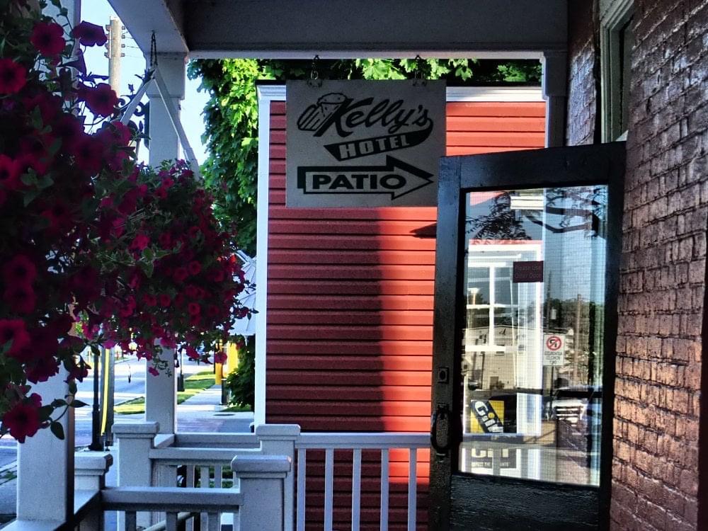 Kellys Homelike Inn | 205 Third St, Cobourg, ON K9A 3L5, Canada | Phone: (905) 372-3234