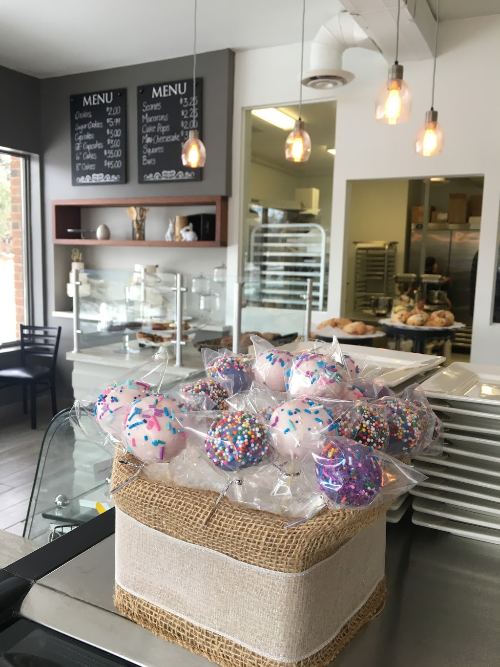 The Sweet Room Bakery Boutique | 1408 Stittsville Main St, Stittsville, ON K2S 1V7, Canada | Phone: (613) 435-7400