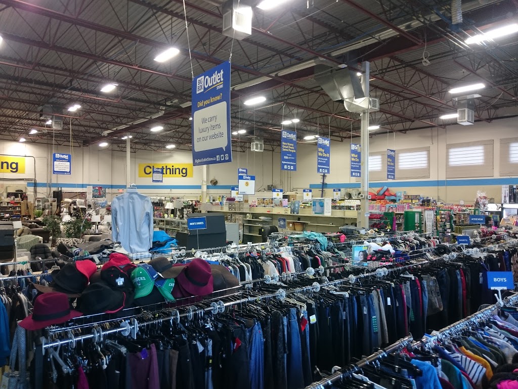 Big Box Outlet Store Abbotsford | 101-1777 Clearbrook Rd, Abbotsford, BC V2T 5X5, Canada | Phone: (604) 756-1932