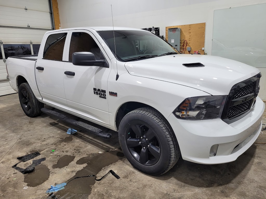 Superior Tint | 1319 11street north, Coaldale, AB T1M 1M7, Canada | Phone: (403) 715-1752