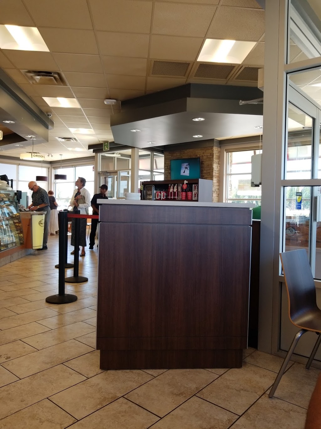 Tim Hortons | 461 Diefenbaker Dr, Moose Jaw, SK S6J 1N8, Canada | Phone: (306) 692-1816