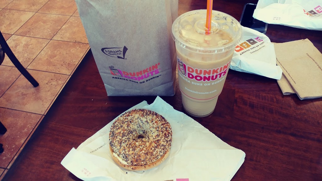 Dunkin | 55 Crosspoint Pkwy Suite 100, Getzville, NY 14068, USA | Phone: (716) 206-3093