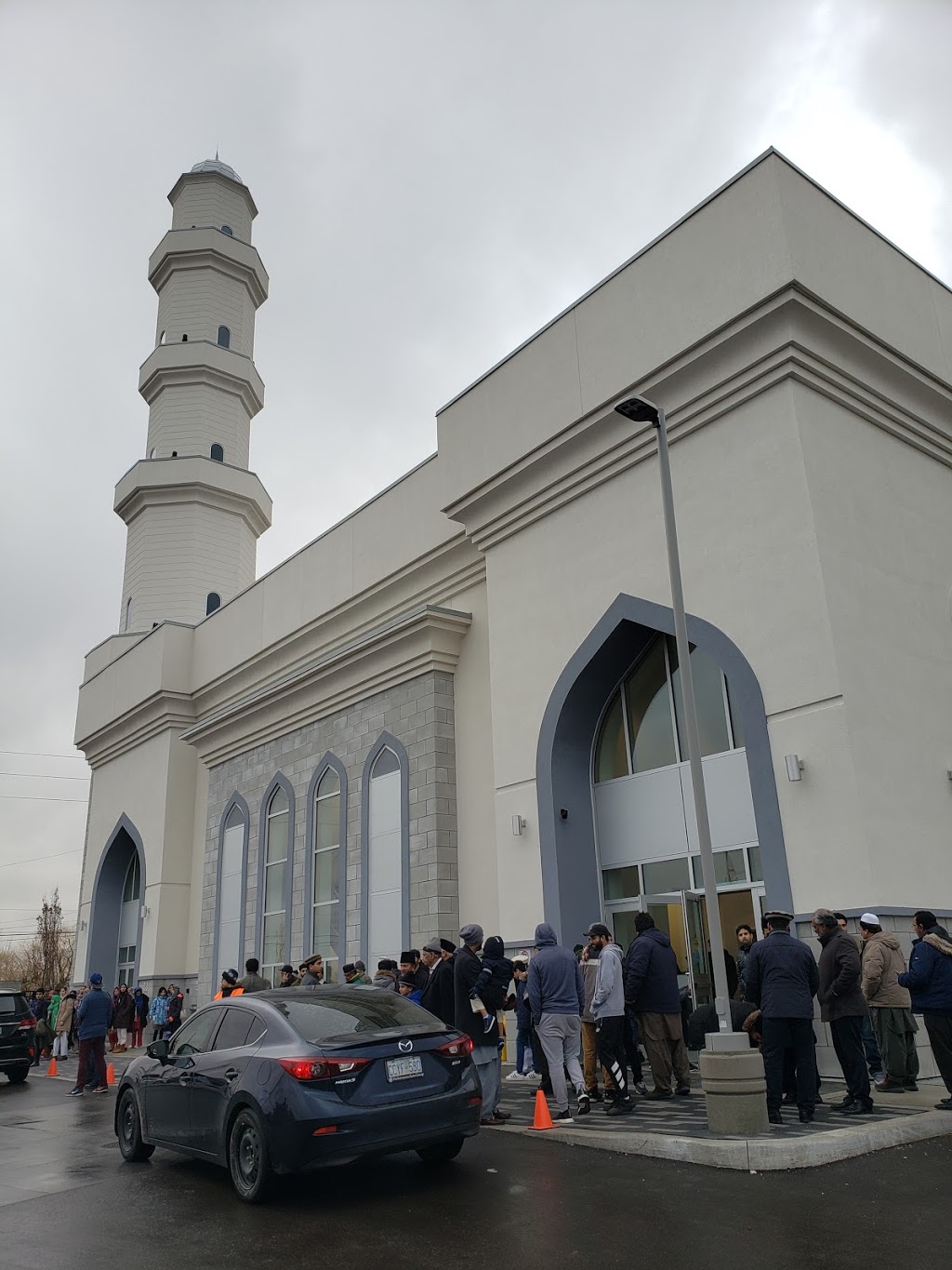 Masjid Mubarak | 10545 Hurontario St, Brampton, ON L6Z 2V9, Canada