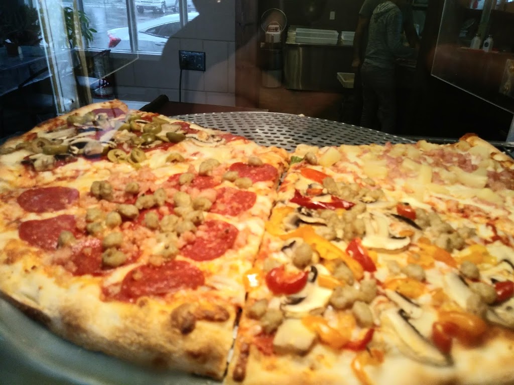 Pops Pizza | 1212 King St N, St. Jacobs, ON N0B 2N0, Canada | Phone: (519) 664-9953